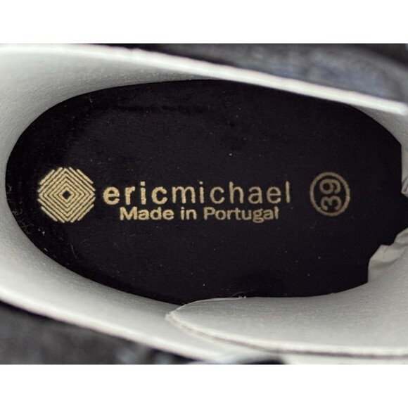 Women’s Size 8 Eric Michael Cynthia Ankle Boot Black Leather Lug Sole - Picture 9 of 9